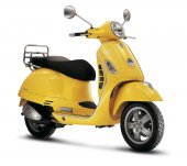 2008 Vespa GTS 125 photo